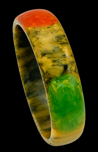 Shultz marbled yellow & black bakeite bangle with oval dots in 4 colors 
